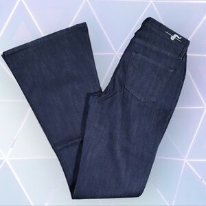 Earnest Sewn Women's Farrah Medium Dark Wash Mid-rise Flair Jeans